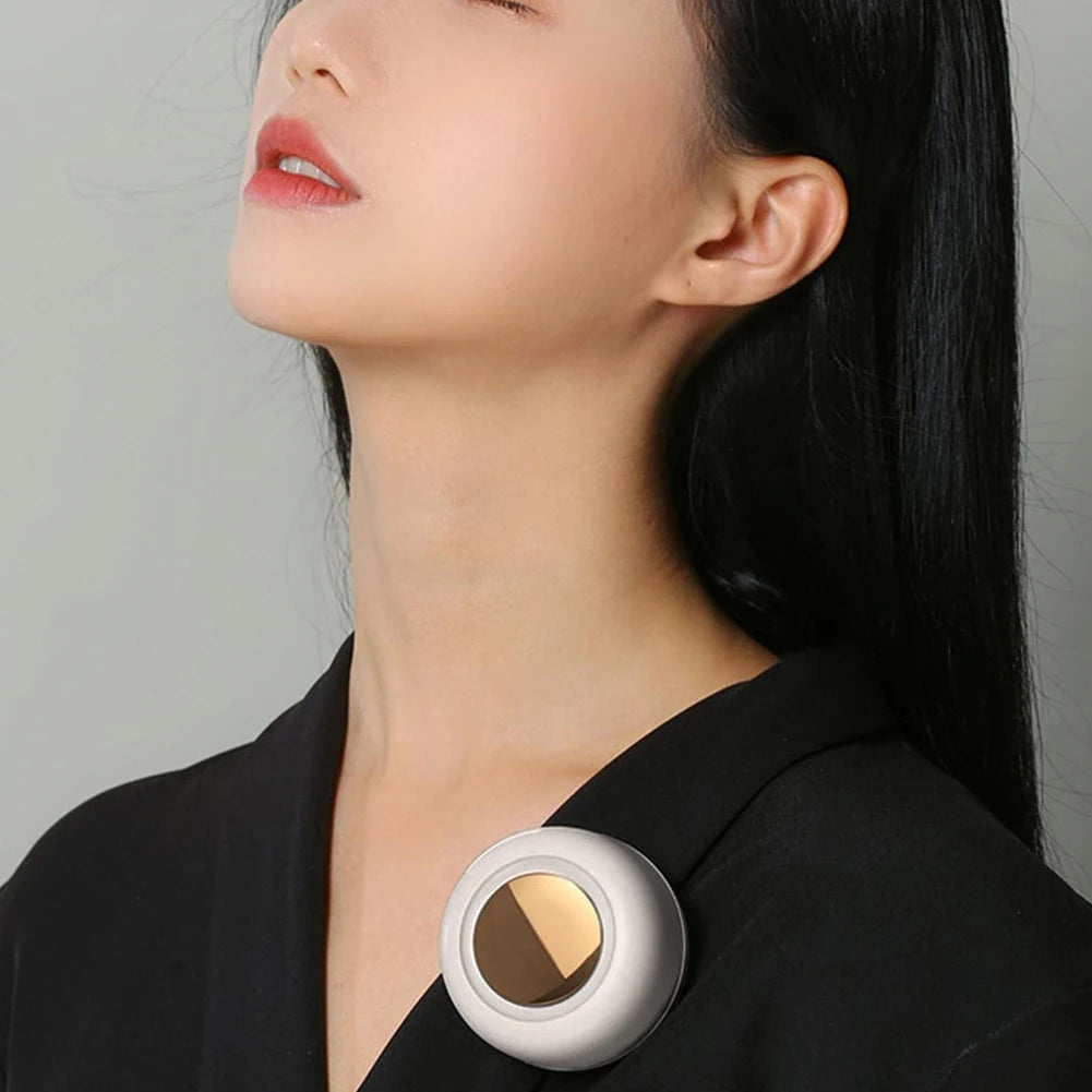 BreezeClip ™- Portable Mini Bladeless Fan